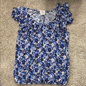 Oh Baby small floral ruffle sleeve maternity shirt